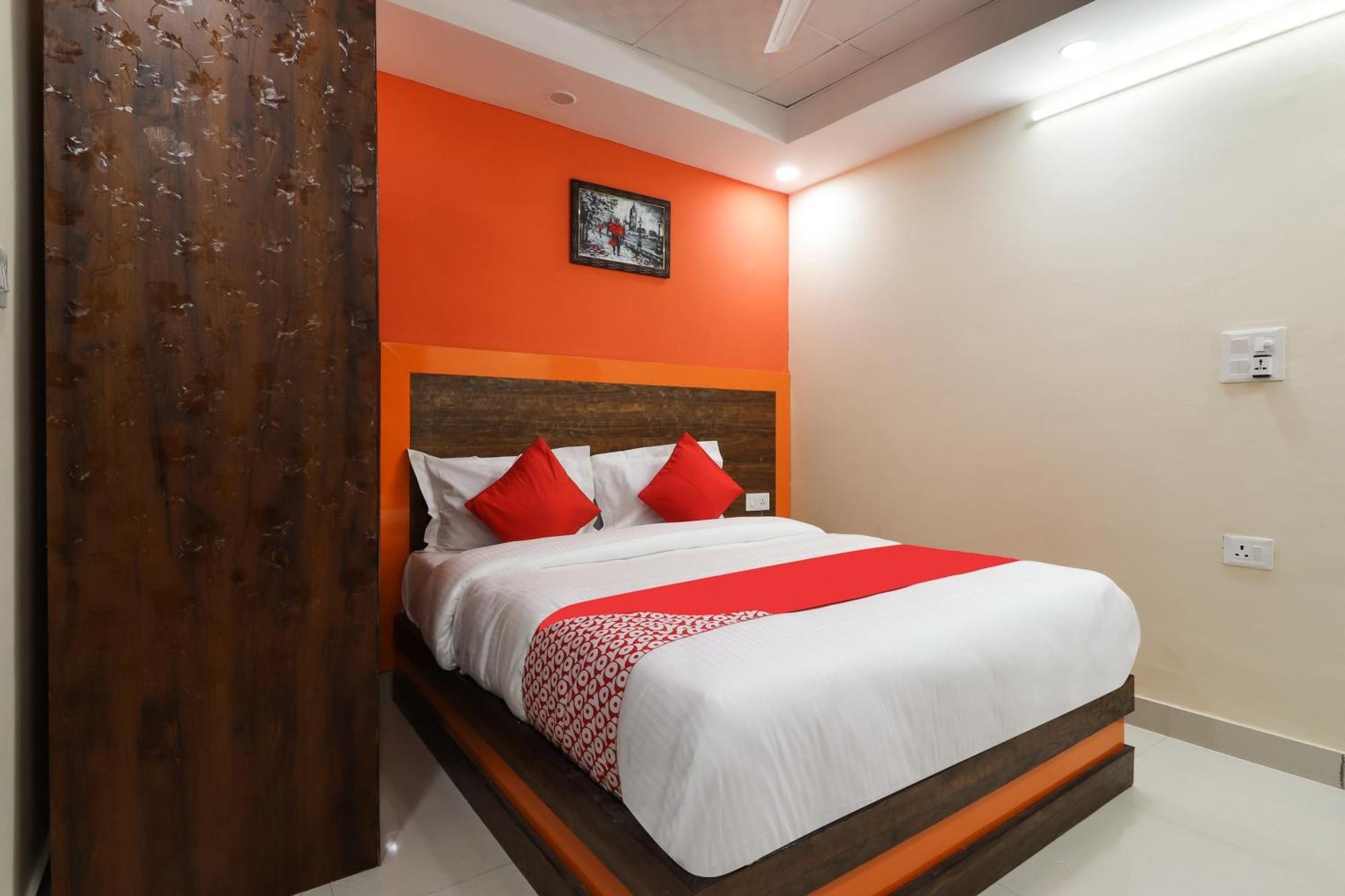 Hotel O Maharaja Gold Nuova Delhi Esterno foto